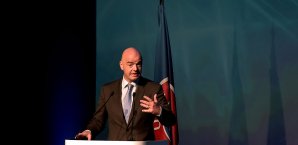 Gianni Infantino hat große Pläne mit den künftigen Weltmeisterschaften Gianni Infantino