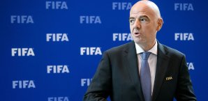 FIFA-Boss Gianni Infantino will die Anzahl der WM-Teilnehmer aufstocken Gianni Infantino