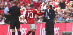 Jose Mourinho nimmt Wayne Rooney in Schutz Jose Mourinho, Wayne Rooney