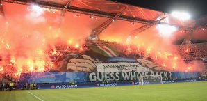 Schon gegen den BVB fielen die Legia-Fans negativ auf, als sie versuchten den BVB-Block zu stürmen Legia