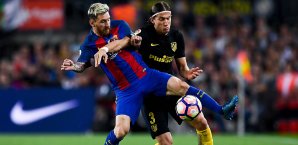 Lionel Messi hat mit Barcelona achtmal die spanische Meisterschaft gewonnen Lionel Messi