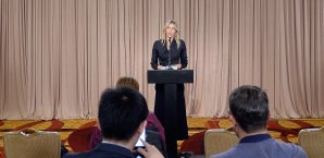 Maria Sharapova wird bei einem Show-Wettkampf in las Vegas antreten Maria Sharapova