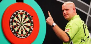 Michael van Gerwen maschiert bislang durch den World Grand Prix Michael van Gerwen