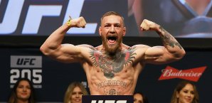 Conor McGregor legt seinen Titel im Federgewicht nieder Conor McGregor