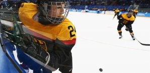 Die Deutschen Eishockey-Frauen sorgten bei der WM für die zweite Überraschung in Folge Deutschen Eishockey-Frauen