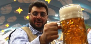 Da war die Welt für 60-Investor Ismaik noch in Ordnung Hasan Ismaik