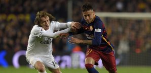 Falls Neymar eine weiter Gelbe kassiert, ist er im Clasico gesperrt Neymar