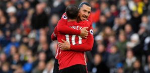 Zlatan Ibrahimovic stellt sich hinter seinen Teamkollegen Wayne Rooney Zlatan Ibrahimovic, Wayne Rooney