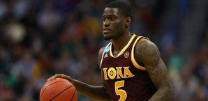 AJ English verstärkt die Frankfurt Skyliners Basketball