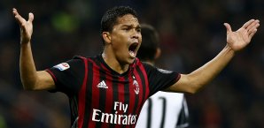 Carlos Bacca fand sich in den vergangenen Wochen vermehrt auf der Bank wieder Carlos Bacca