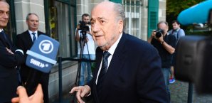 Joseph Blatter wartet auf das Urteil der CAS Fußball