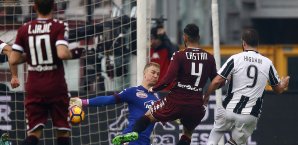 Gonzalo Higuain war maßgeblich am Derby-Sieg von Juventus beteiligt Gonzalo Higuain