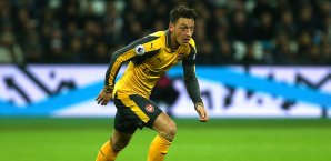 Mesut Özil gewann mit Arsenal gegen West Ham Mesut Özil