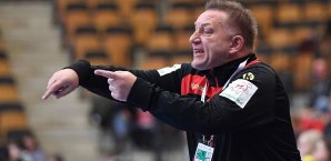 Michael Biegler gibt sich die Schuld für den Punktverlust der DHB-Damen gegen Spanien Michael Biegler