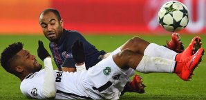 Nicht nur PSG-Mann Lucas Moura und Virgil Misidjan lieferten sich intensive Zweikämpfe PSG