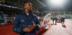 Eto'o kritisiert Mourinho Spielweise Samuel Eto'o