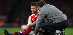 Shkodran Mustafi fällt einige Zeit aus Shkodran Mustafi