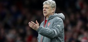 Ob Arsene Wenger seinen Vertrag im Sommer verlängert, ist noch unklar Arsene Wenger