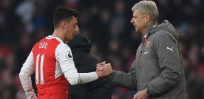 Mesut Özil blieb beim Sieg gegen Hull unauffällig Arsene Wenger, Mesut Özil