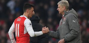 Arsene Wenger, Mesut Özil