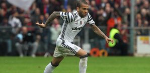 Dani Alves spielte bei Barcelona unter Pep Guardiola Dani Alves
