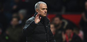 Jose Mourinho will mit Manchester in die Champions League Jose Mourinho