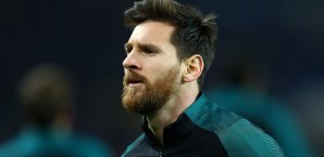 Lionel Messi soll bei Barcelona verlängern Lionel Messi