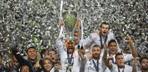 2016 durfte Real Madrid in Mailand die Trophäe hoch heben Real Madrid