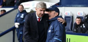 Tony Pulis bestätigt Wenger-Verbleib Arsene Wenger