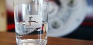 Steigen Chinesen bald bei Bundesliga-Klubs ein? China, Bundesliga