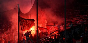 Der DFB hat eine Geldstrafe wegen Pyrotechnik bei Köln-Fans verhängt DFB