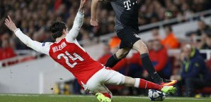 Hector Bellerin könnte im Sommer nach Barcelona zurückkehren Hector Bellerin