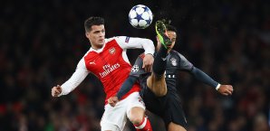 Granit Xhaka ist für hartes Zweikampfverhalten bekannt Premier League