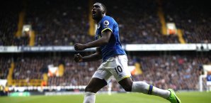 Romelu Lukaku soll nun 8,3 Millionen Euro verdienen Romelu Lukaku
