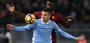Stefan de Vrij spielt seit 2014 für Lazio Rom Stefan de Vrij