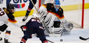 Die deutschen Eishockey-Damen gerieten im Halbfinale gegen die USA mächtig unter die Räder Eishockey, WM, Deutschland