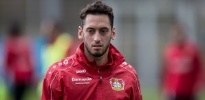 Hakan Calhanoglu kann sich Gehaltskürzung vorstellen Hakan Calhanoglu