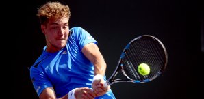 Jan-Lennard Struff gewann gegen Taro Daniel mit 4:6, 6:3, 6:1 Jan-Lennard Struff