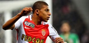 Kylian Mbappe steht auf dem Wunschzettel einiger Top-Klubs Kylian Mbappe