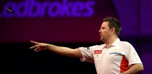 Mark Dudbridge spielt das perfekte Leg Mark Dudbridge