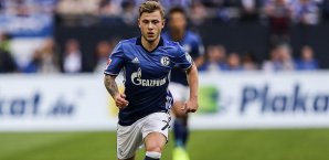 Max Meyer hat noch einen laufenden Vertrag bis 2018 bei Schalke 04 Max Meyer