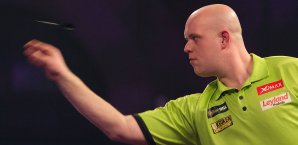 Michael van Gerwen hatte keine Mühe mit Barney Michael van Gerwen