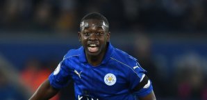 Wölfe und S04 jagen Mendy Nampalys Mendy