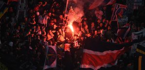 Die Fans von Paris Saint-Germain hatten beim Finale in Lyon Pyrotechnik gezündet Paris Saint-Germain