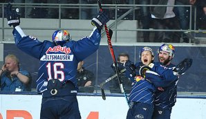Riesenjubel bei den Bullen, die mit dem Sieg am Sonntag ihren DEL-Titel verteidigten RB EHC München