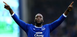 Romelu Lukaku liegt derzeit auf Platz eins der Torjägerliste in der Premier League Romelu Lukaku