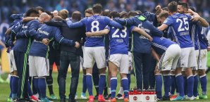 Die Spieler des FC Schalke 04 sollen im Vorfeld der Europa-League-Partie gegen Ajax Amsterdam keiner Gefahr ausgesetzt sein Schalke 04