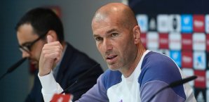 Zinedine Zidane sorgte am Freitag für verwunderte Gesichter Zinedine Zidane