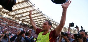 Bei Tottis Abschied schafft die Roma die direkte CL-Teilnahme Francesco Totti