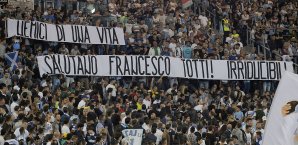 Nach 25 Jahren bei Rom trauern auch die Fans Totti hinterher Franceso Totti, AS Rom